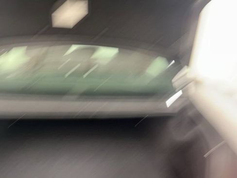 Used 2022 BMW 330i xDrive Sedan w/ Driving Assistance Package image 32