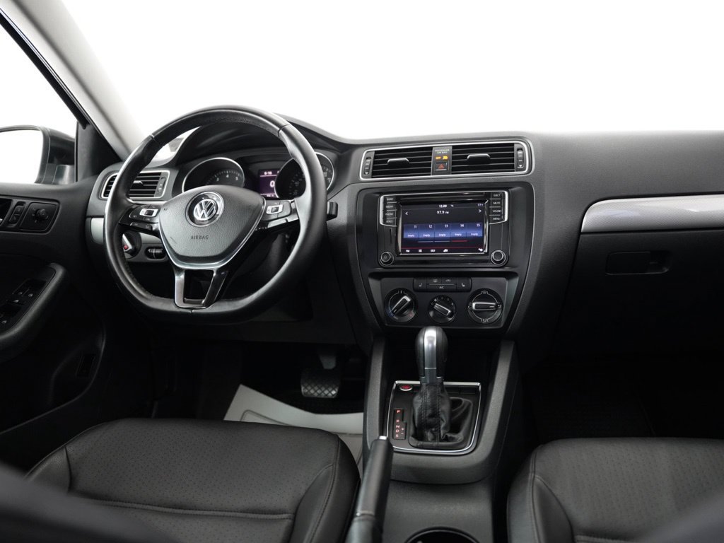 Used 2017 Volkswagen Jetta SE FWD image 10