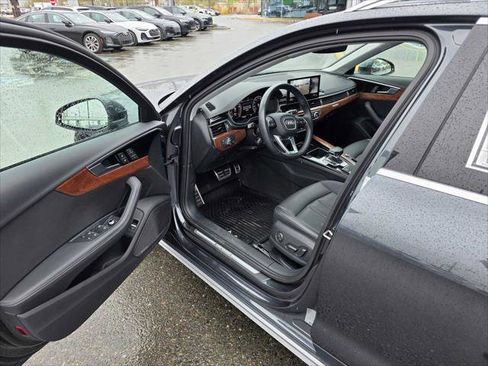 Used 2023 Audi A4 2.0T allroad Premium Plus AWD/4WD image 19