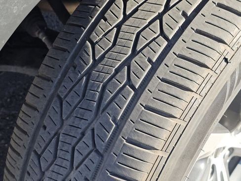 Used 2022 Lexus RX 450h AWD w/ Premium Package image 21