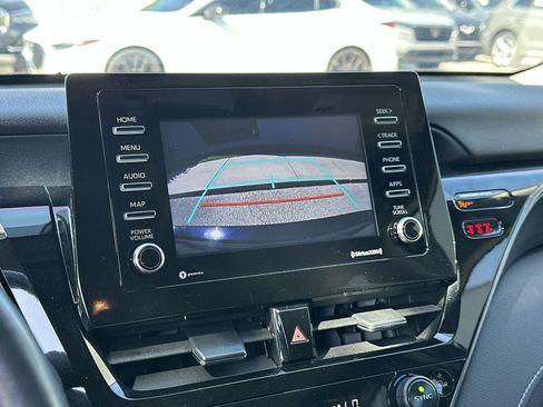 Used 2023 Toyota Camry SE FWD image 27