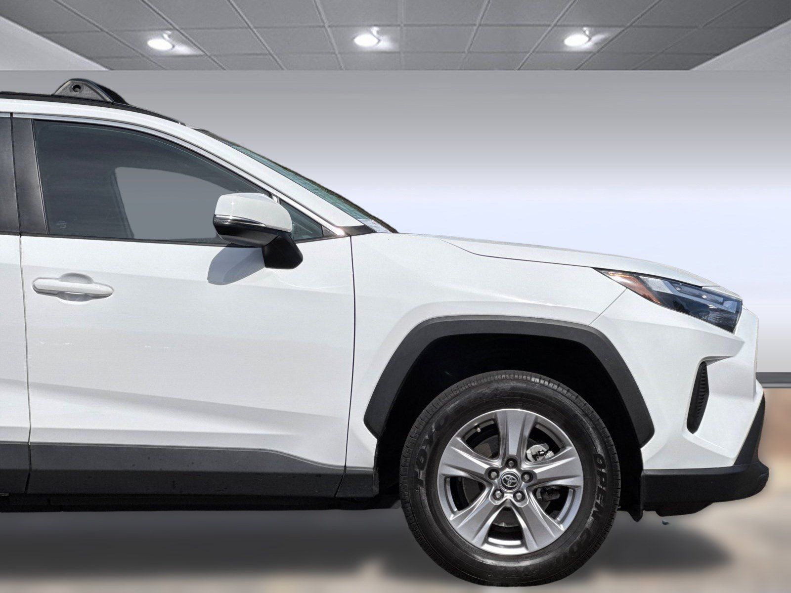 Used 2023 Toyota RAV4 XLE w/ Convenience Package FWD image 34