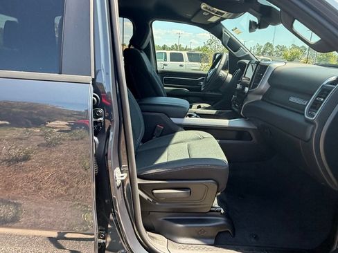 Used 2025 RAM 1500 Big Horn AWD/4WD image 49