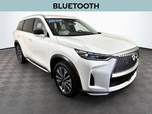 Certified 2026 INFINITI QX60 Luxe w/ Cargo Package FWD image 3