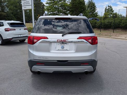 Used 2019 GMC Acadia SLT FWD image 4