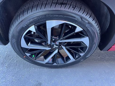 Used 2022 Mitsubishi Outlander SEL image 24