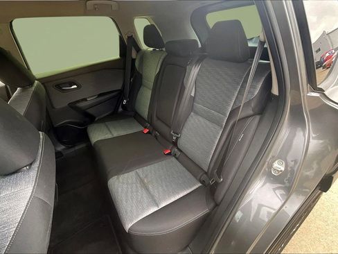 Certified 2023 Nissan Rogue SV image 32