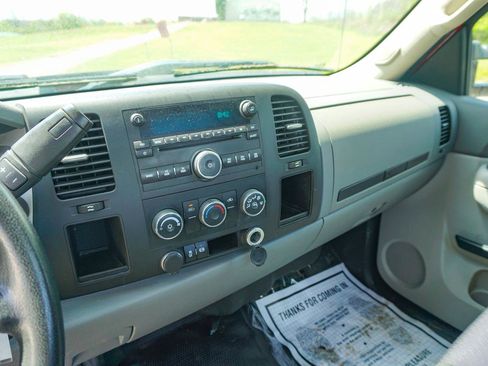 Used 2012 GMC Sierra 2500 W/T w/ Snow Plow Prep Package AWD/4WD image 13