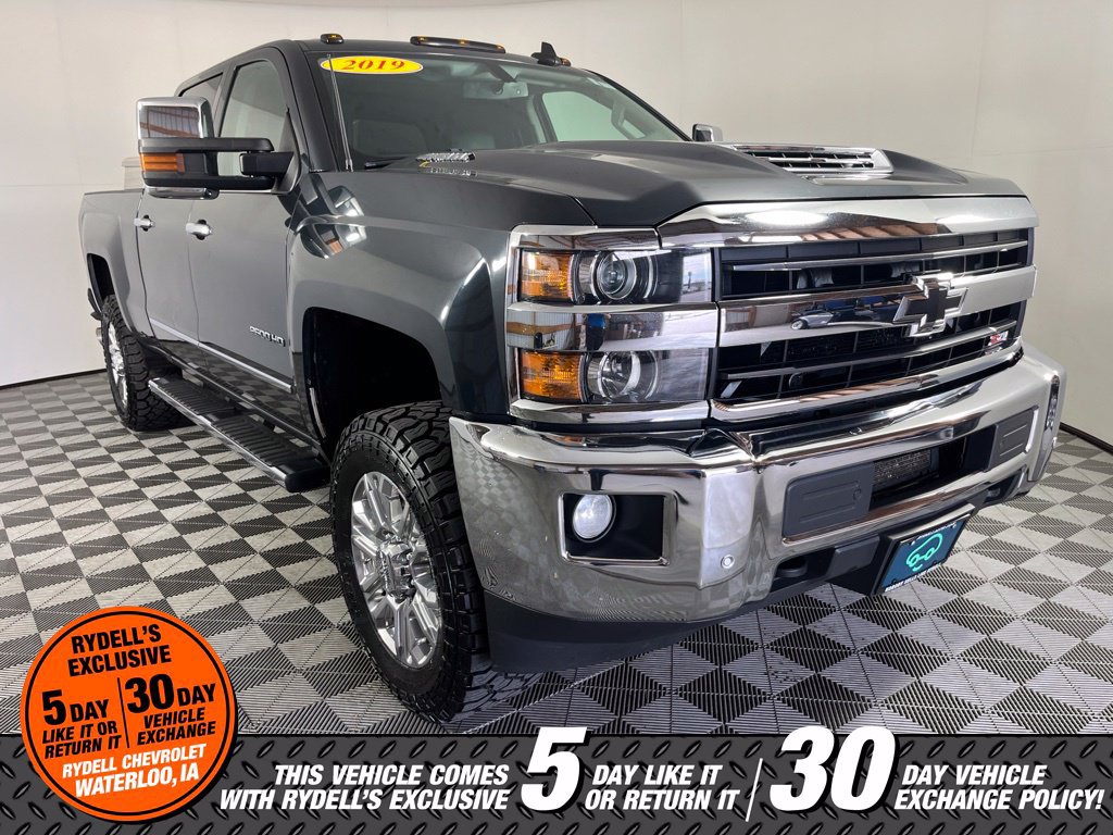 Used 2019 Chevrolet Silverado 2500 LTZ w/ Duramax Plus Package AWD/4WD image 2