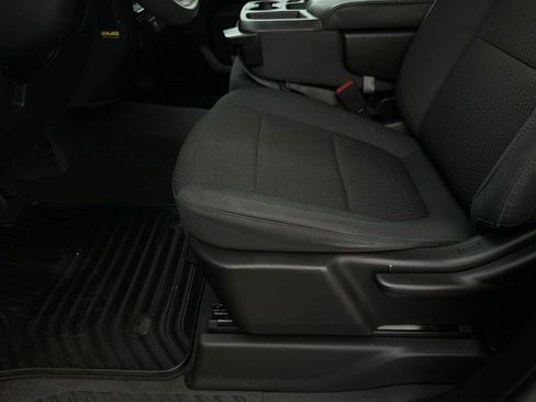 Used 2020 Chevrolet Silverado 1500 Custom w/ Custom Convenience Package image 12