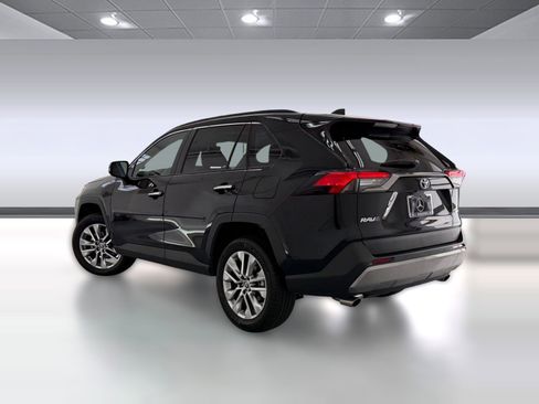Used 2025 Toyota RAV4 Limited w/ Advanced Technology Package FWD image 3