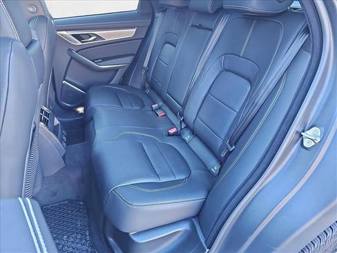 New 2025 Jaguar F-PACE R-Dynamic S image 14