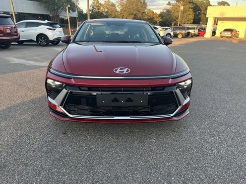 Used 2024 Hyundai Sonata SEL image 3