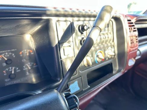 Used 1997 GMC Sierra 3500 SL w/ Snow Plow Prep Pkg image 20