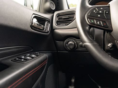 Used 2024 Dodge Durango GT RWD image 26