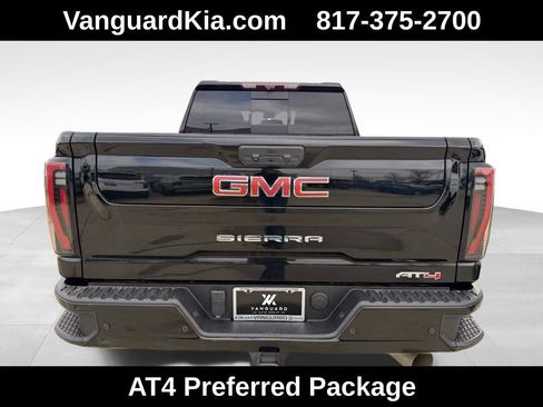 Used 2024 GMC Sierra 2500 AT4 w/ AT4 Premium Plus Package image 3