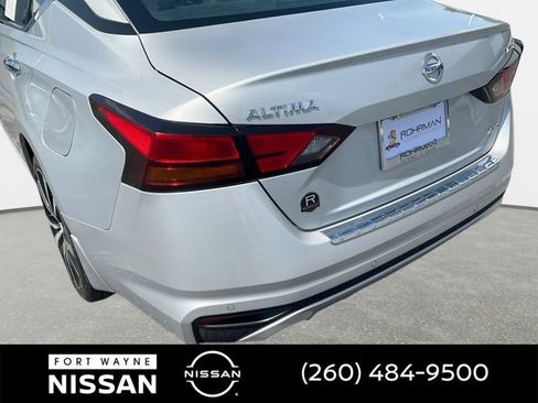 Used 2021 Nissan Altima 2.5 Platinum AWD/4WD image 31