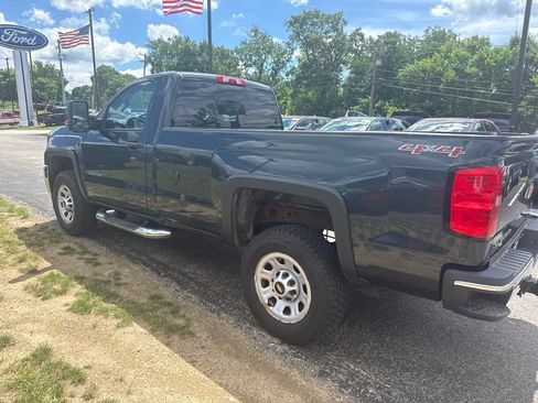 Used 2017 Chevrolet Silverado 2500 W/T w/ WT Convenience Package AWD/4WD image 6