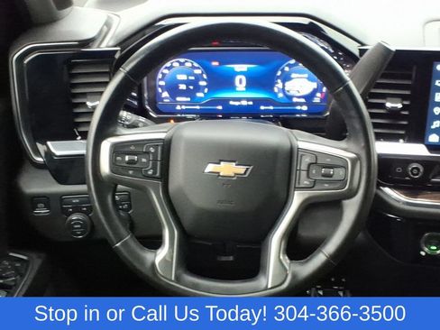Used 2023 Chevrolet Silverado 1500 LT AWD/4WD image 19