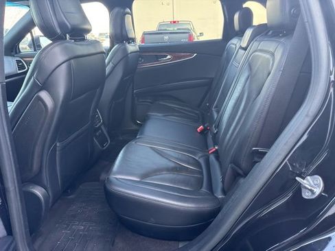 Used 2020 Lincoln Nautilus Reserve AWD/4WD image 23