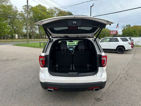 Used 2017 Ford Explorer Sport w/ Equipment Group 401A AWD/4WD image 25