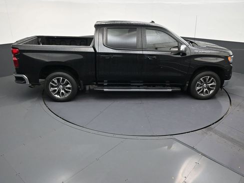 Used 2024 Chevrolet Silverado 1500 LT RWD image 17