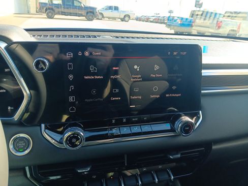 New 2026 GMC Canyon Elevation image 12