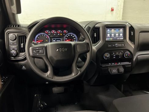 Used 2020 Chevrolet Silverado 1500 Custom Trail Boss w/ Custom Convenience Package AWD/4WD image 15