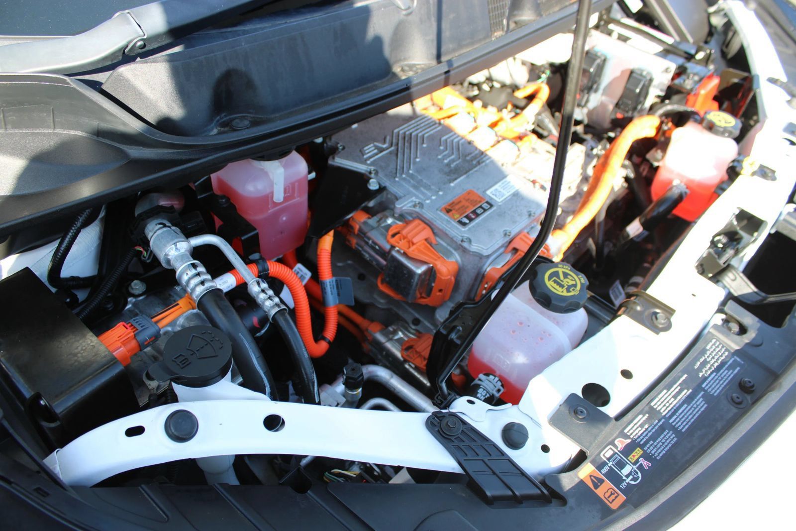 Used 2022 Chevrolet Bolt LT FWD image 29