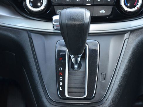 Used 2015 Honda CR-V LX image 17