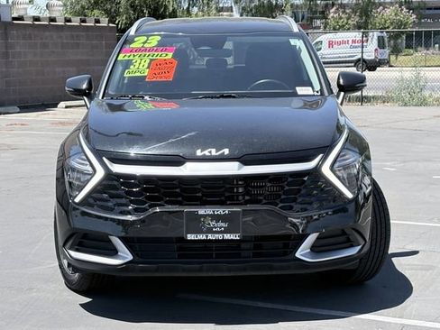 Used 2023 Kia Sportage EX AWD/4WD image 3
