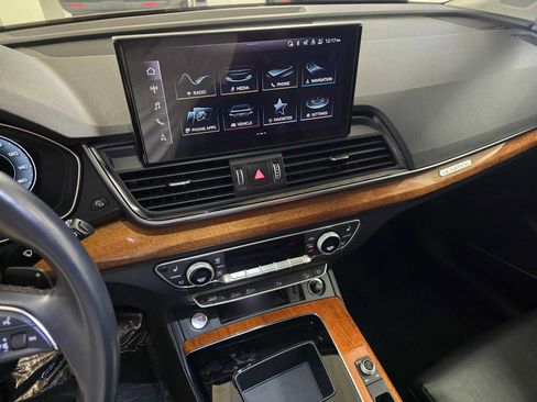 Used 2023 Audi Q5 2.0T Premium Plus w/ Premium Plus Package AWD/4WD image 29