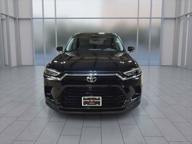 Certified 2026 Toyota Grand Highlander AWD image 3