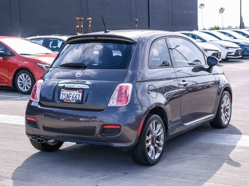 Used 2015 FIAT 500 Sport w/ Comfort/Convenience Group FWD image 4