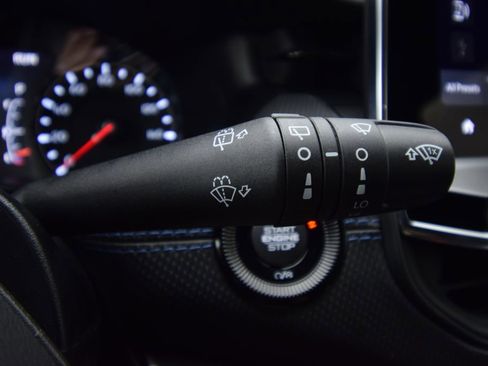 New 2026 Jeep Compass Limited image 25