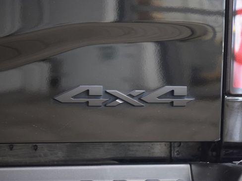 Used 2020 RAM 2500 Big Horn w/ Level 2 Equipment Group AWD/4WD image 22
