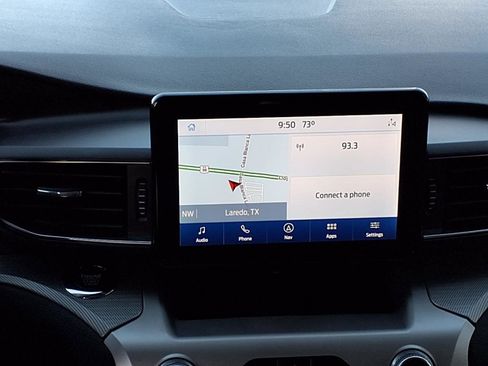 Used 2022 Ford Explorer XLT w/ Equipment Group 202A image 34