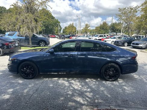 Used 2025 Honda Accord SE image 3