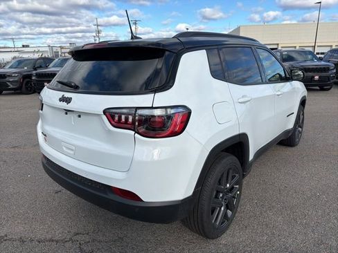 New 2026 Jeep Compass Limited AWD/4WD image 3