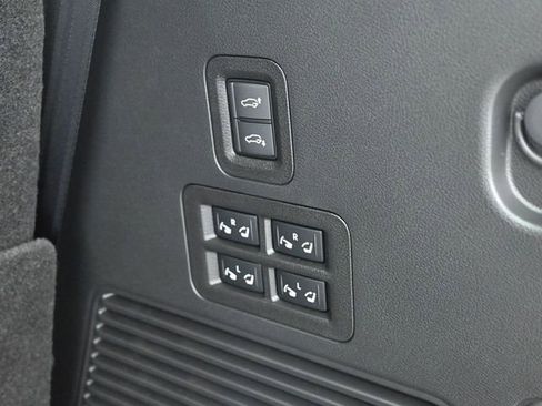 New 2026 INFINITI QX80 4WD image 33