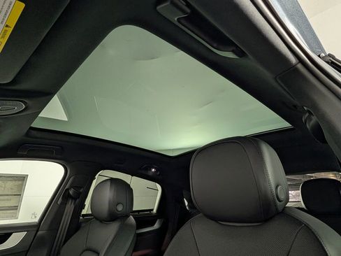 New 2026 Porsche Cayenne Coupe image 30