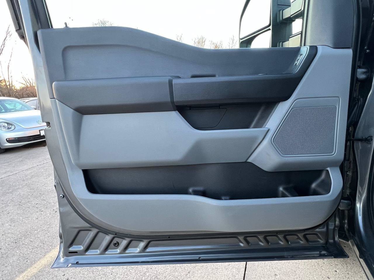 Used 2023 Ford F350 XL AWD/4WD image 7
