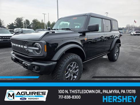 New 2025 Ford Bronco Badlands image 8