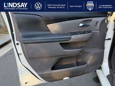 Used 2015 Honda Odyssey Touring image 8