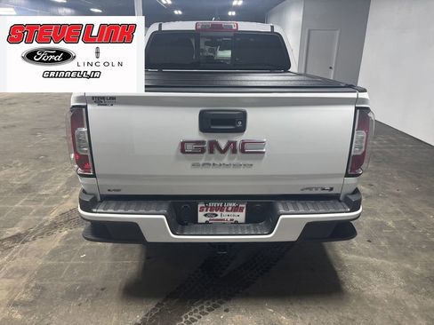Used 2022 GMC Canyon AT4 w/ Trailering Package AWD/4WD image 7