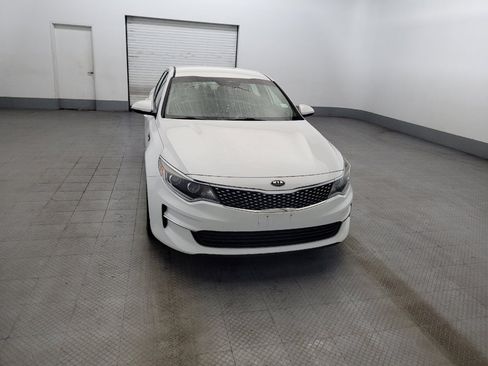 Used 2017 Kia Optima EX FWD image 14