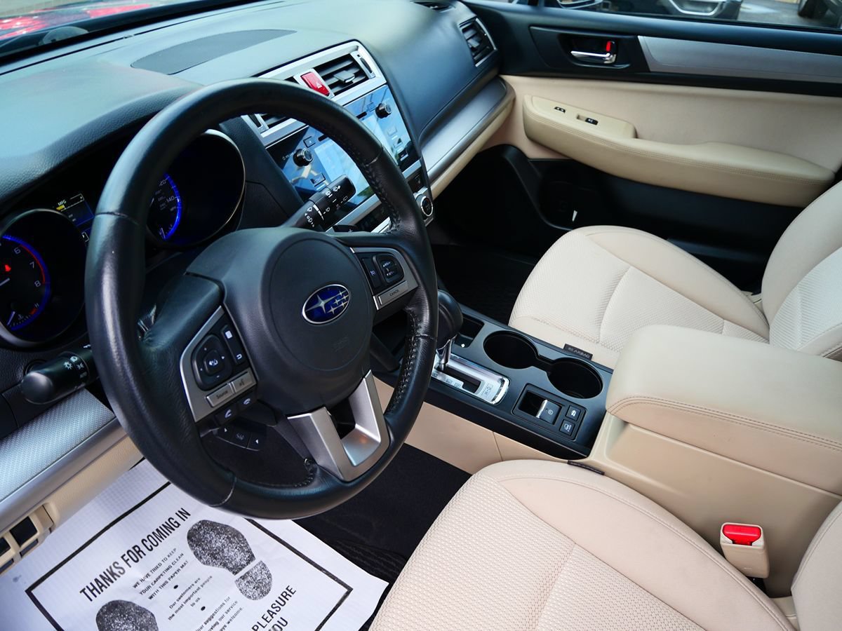 Used 2017 Subaru Outback 2.5i Premium AWD/4WD image 12