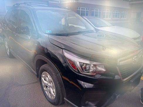 Used 2020 Subaru Forester w/ Alloy Wheel Package AWD/4WD image 3