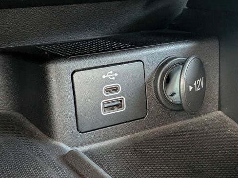 Certified 2024 Ford Escape ST-Line Elite AWD/4WD image 24