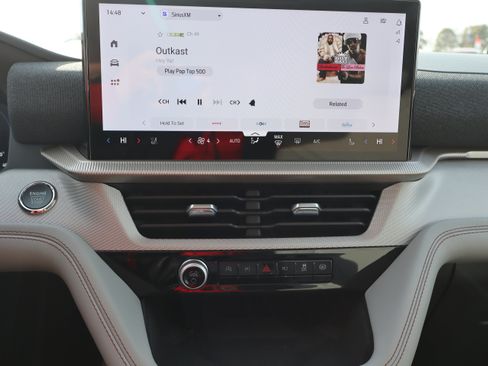 New 2026 Ford Explorer Active w/ Active Comfort Package image 19